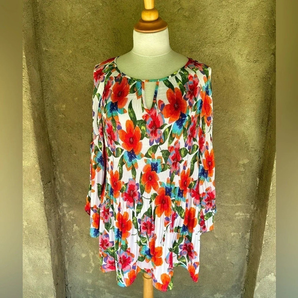 Sunny Leigh blouse  size 1x - Picture 1 of 6